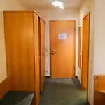 Szálloda Circle - Closest To Air Base 4*