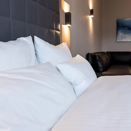 Hotel Circle - Closest To Air Base Ramstein-Miesenbach