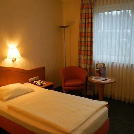 Circle 4* Ramstein-Miesenbach