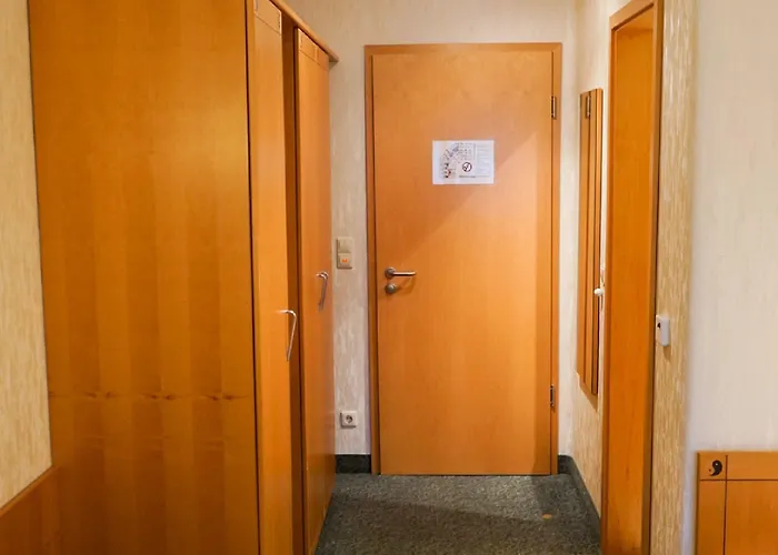 Hotel Circle - Closest To Air Base 4*