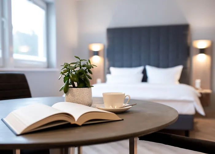 Circle - Closest To Air Base Hotel