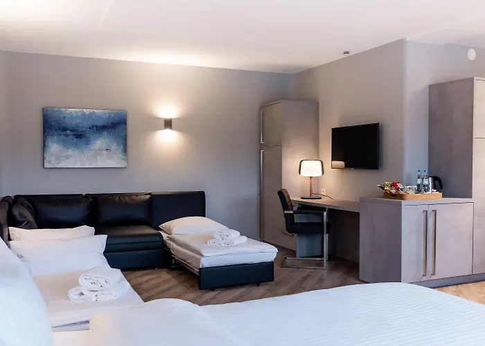 Circle - Closest To Air Base 4* Рамштайн-Мизенбах