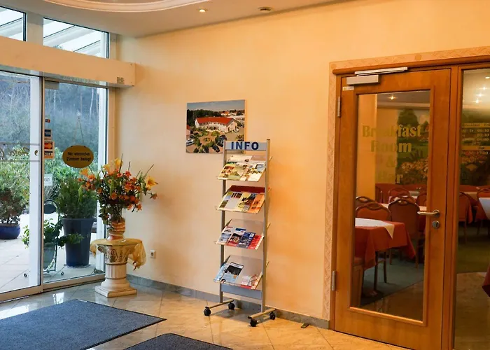 Circle - Closest To Air Base Отель 4*