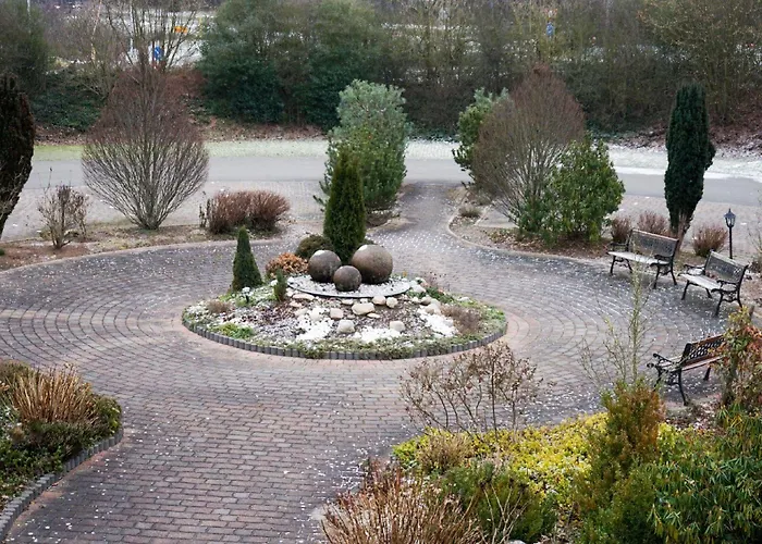 Circle - Closest To Air Base Hotel 4*