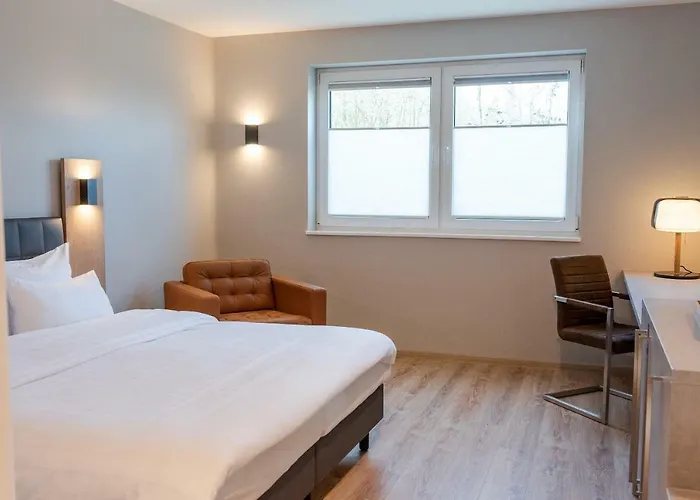 Circle - Closest To Air Base 4* Рамштайн-Мизенбах