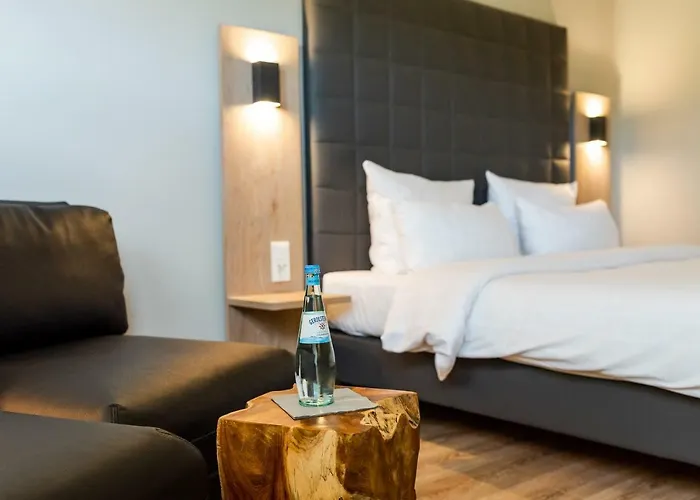 Circle - Closest To Air Base 4* Рамштайн-Мизенбах